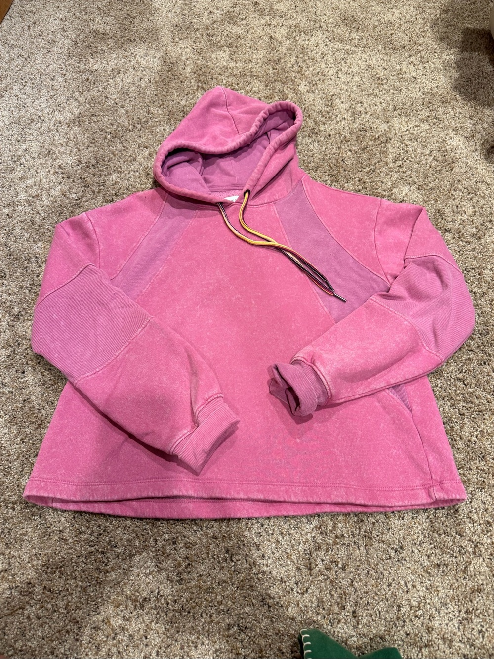 Evereve Vintage Pink Hooded Pullover Sweatshirt